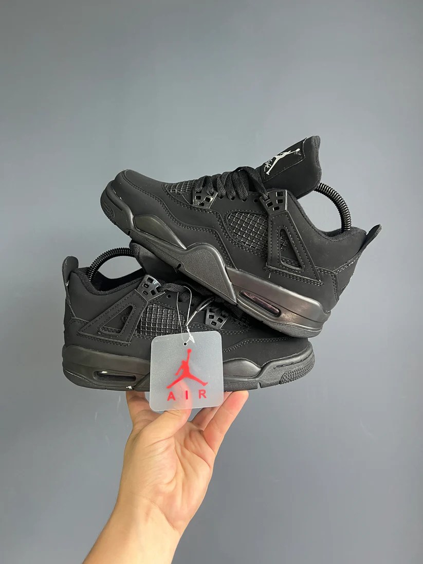 Air Jordan Retro 4 Black Cat