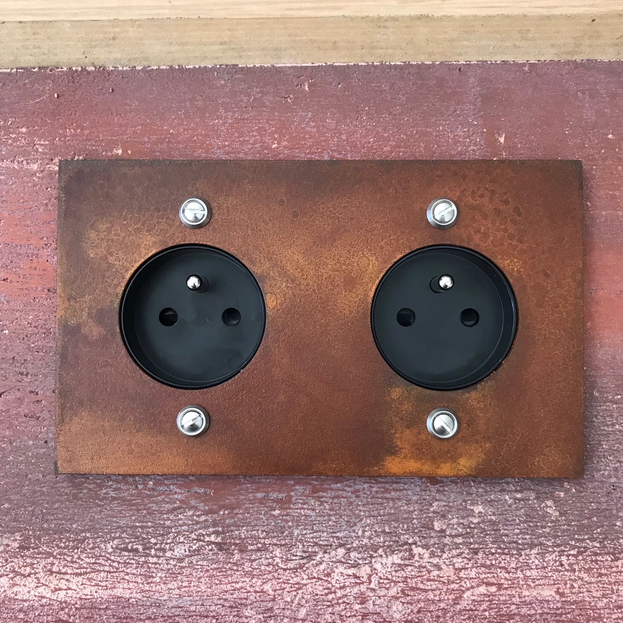 PremiumCord Adaptateur Rond Pour 1x Prise Ronde Et 2X Prise