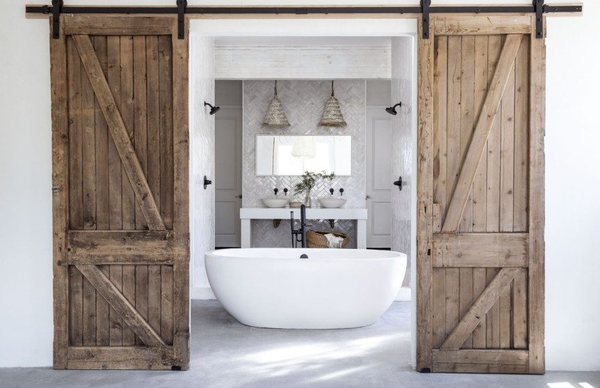 Quick Bites: 10 Bath Spaces That Will Inspire You to Create Your Own At-Home Sanctuary
