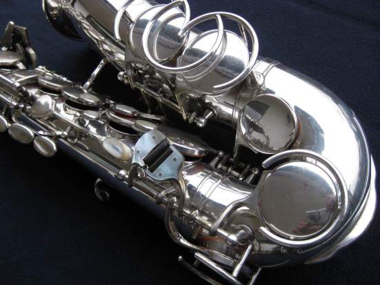 Hammerschmidt saxes with eyebrow key guards, saxophone keys, saxophone key guards, silver sax, vintage sax, German saxophone