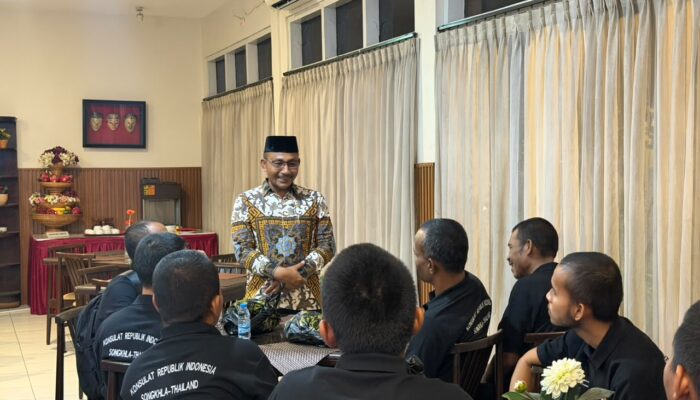 Berakhir Penantian 6 Bulan! Haji Uma dan Pemerintah Aceh Berbagi Tugas Dalam Fasilitasi Pemulangan 13 Nelayan Asal Aceh Timur dari Thailand