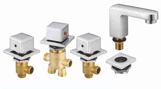 BY-1135 Bathtub Valve Set with Cube Handles and L-Shape Spout