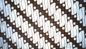Jika kamu membutuhkan lebih banyak ide tentang motif batik lainnya, kamu dapat memeriksa koleksi kami tepat di bawah posting ini. 1000 Motif Batik Tradisional Batik Tiara 2004 2018