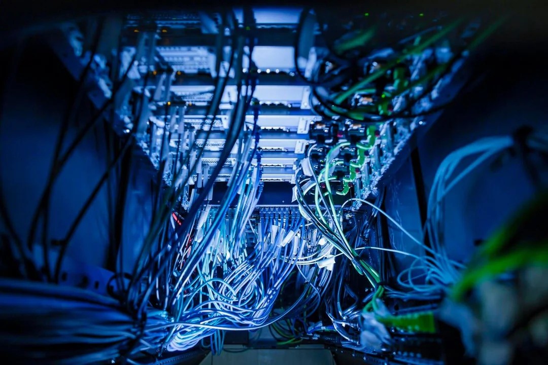 Inteligența artificială a spart unul dintre cele mai sigure sisteme de operare din lume
