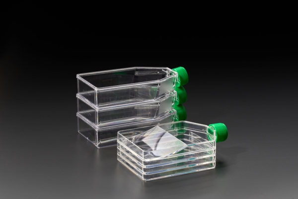 525cm2 Tissue Culture Flask, 3-Layer - Vent Cap, Sterile