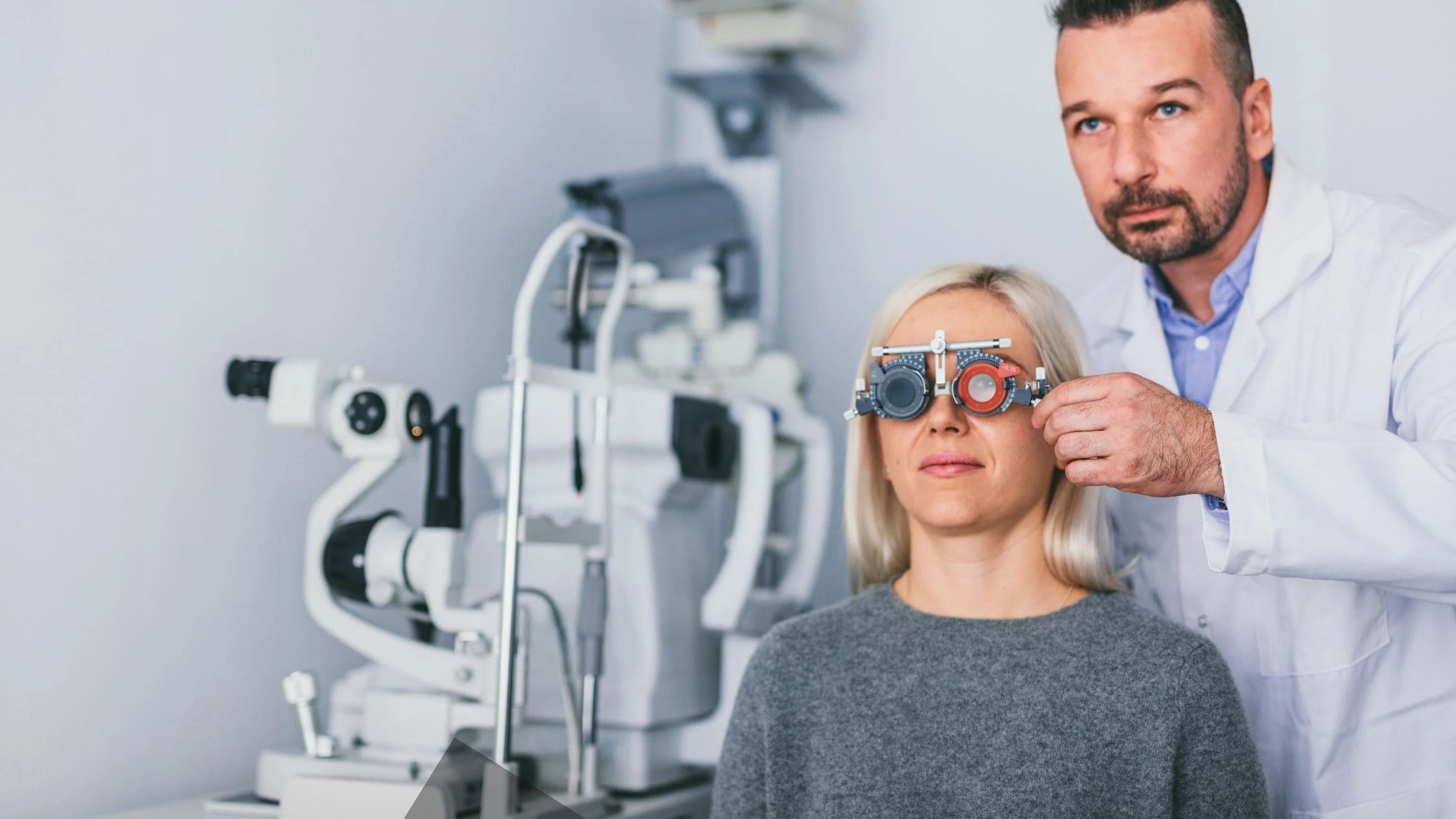 Cataracts vs. Glaucoma: Which Eye Condition is Affecting Your Vision?