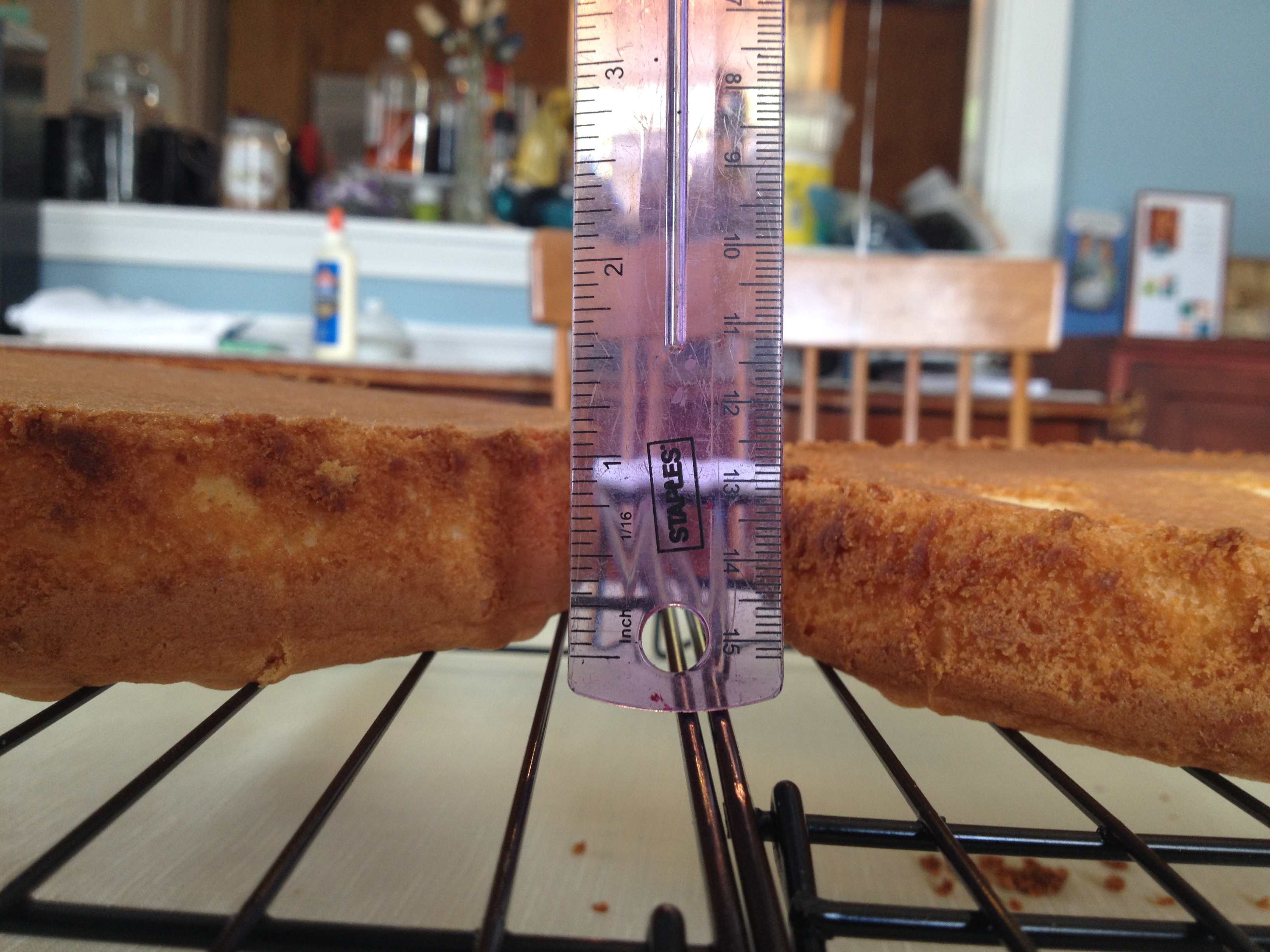 Measuring the layers of yellow cake