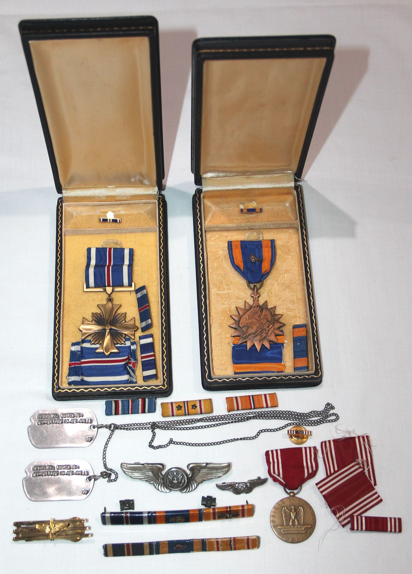 DEPAARTMENT OF THE AIR FORCES パッチセット　憲兵隊 H144. NAMED WWII AAF DFC AND AIR MEDAL GROUPING WITH MANY EXTRAS