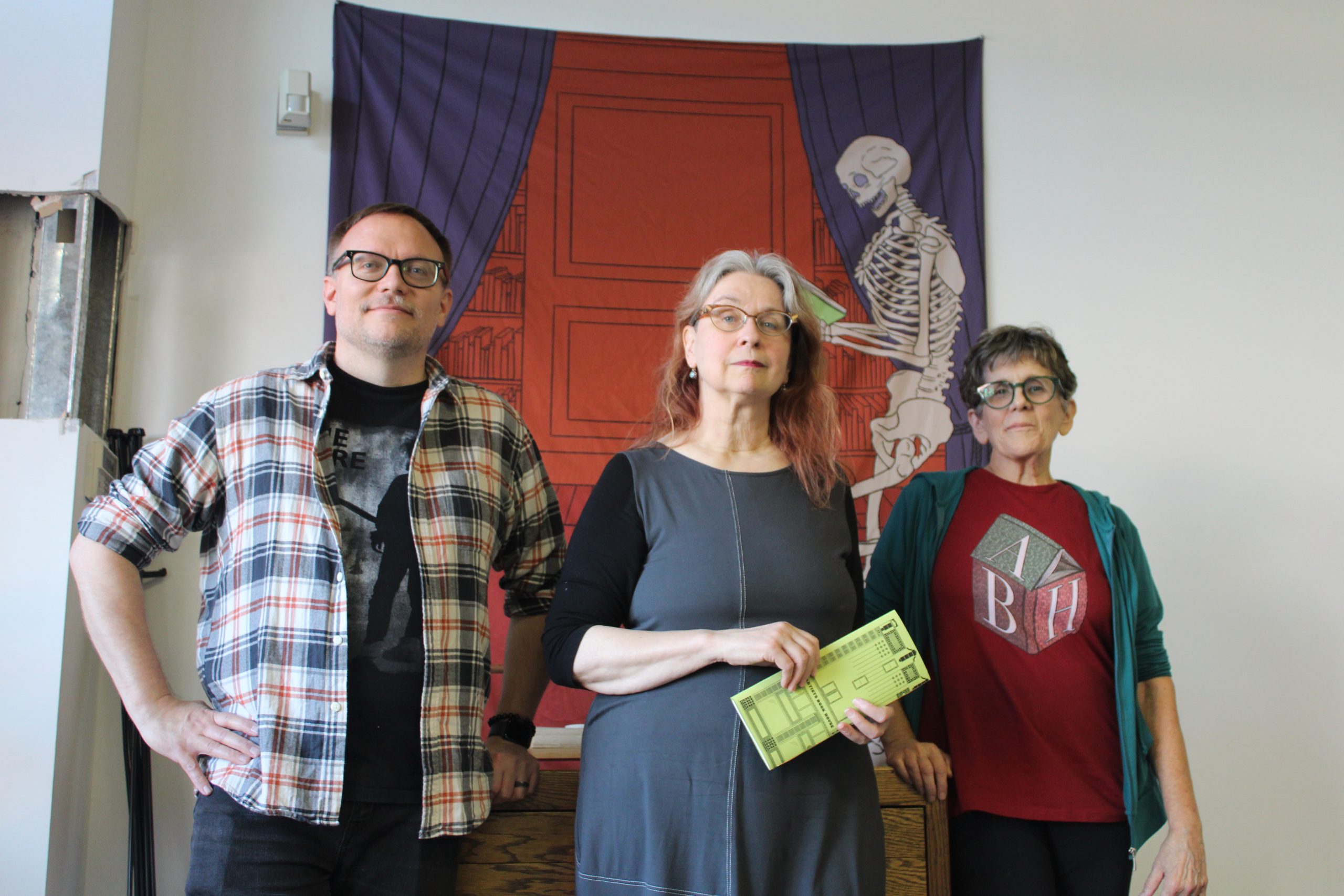 Audrey Niffenegger Nonprofit Bringing Book Arts Workshop To Old
