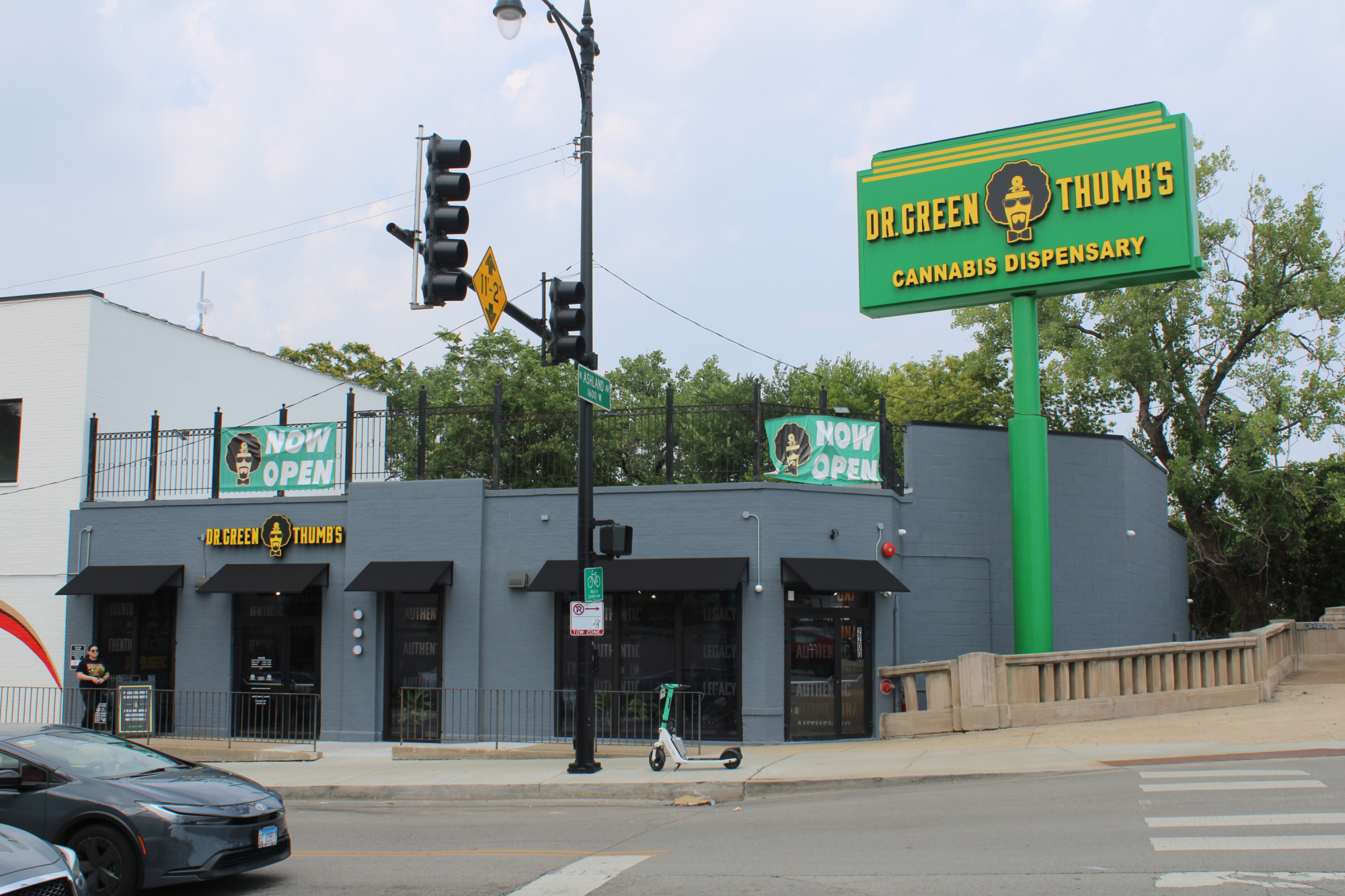 Dr. Greenthumb's Dispensary, Owned By Cypress Hill's B-Real, Opens Saturday