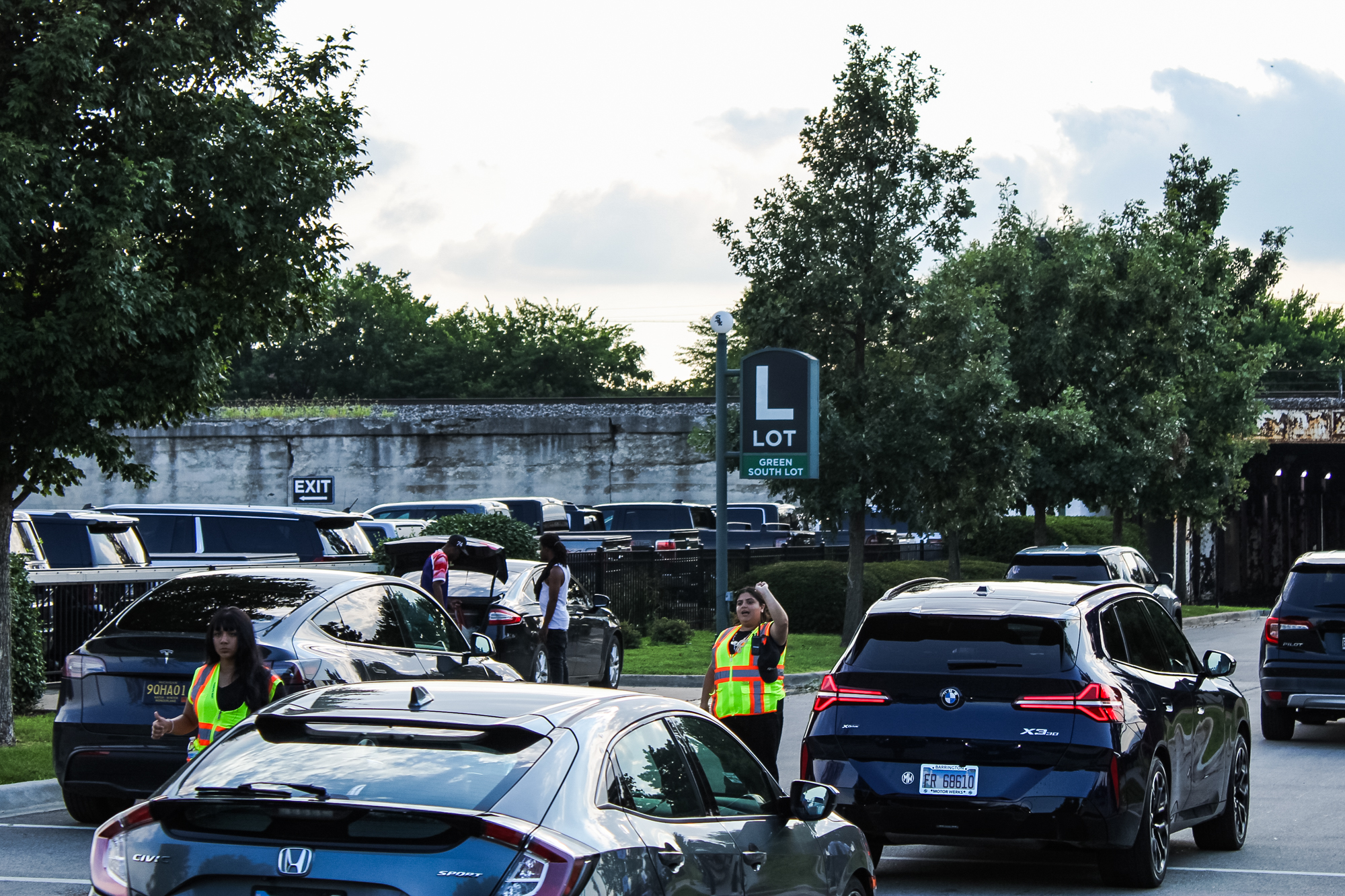 $5,000 To Park At Rate Field? Scammers Strike Unsuspecting Credit Card Users In Ballpark Lot