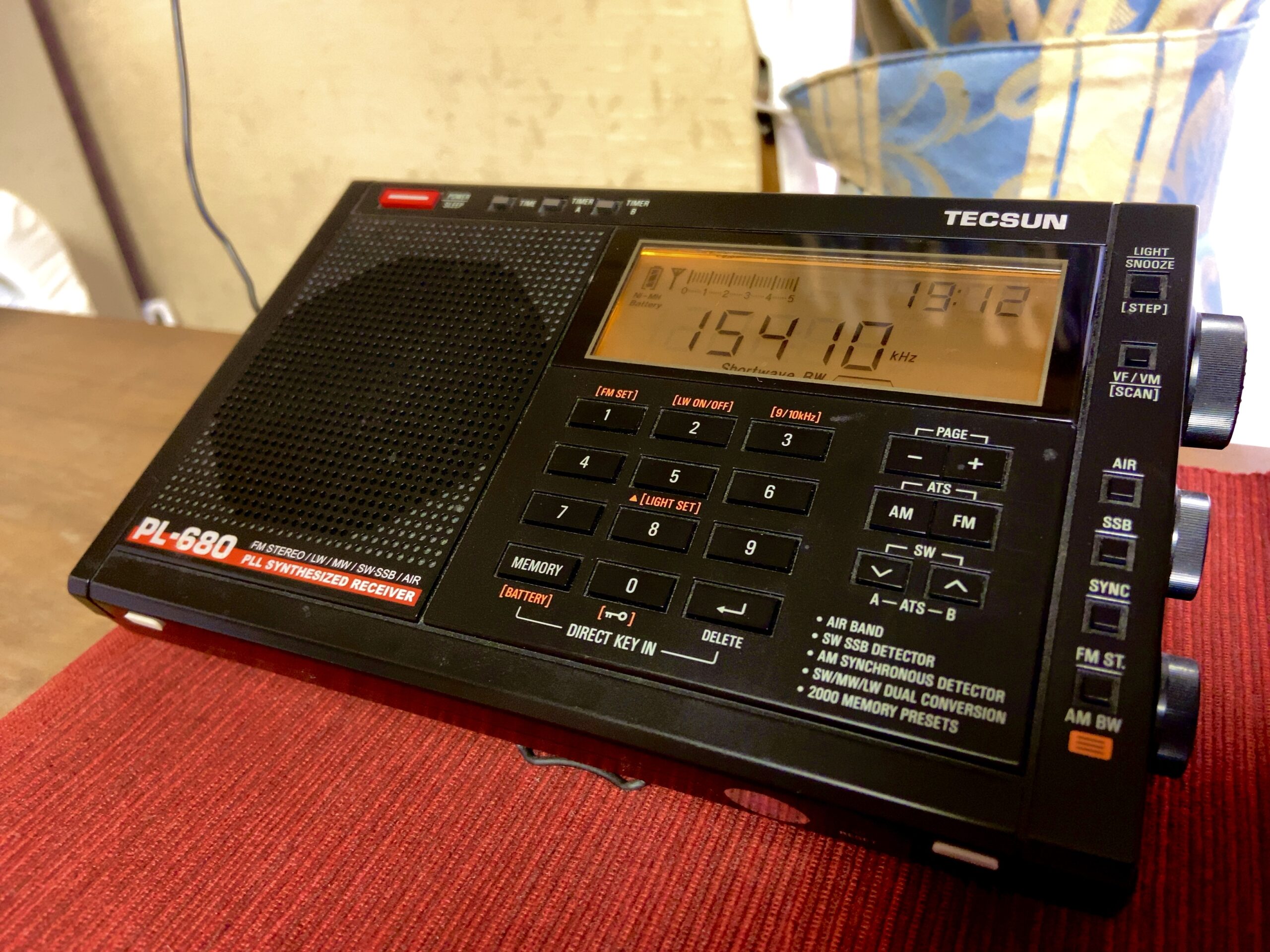 TECSUNラジオを選ぶ時は電池に気をつけて！ | 今時、BCLってどうなのよ2。