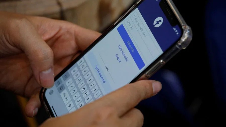 ফেসবুকে দুই স্তরের নিরাপত্তা চালু করবেন যেভাবে