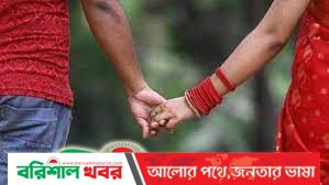 নির্মাণ শ্রমিকের হাত ধরে পালিয়েছেন প্রবাসীর স্ত্রী!