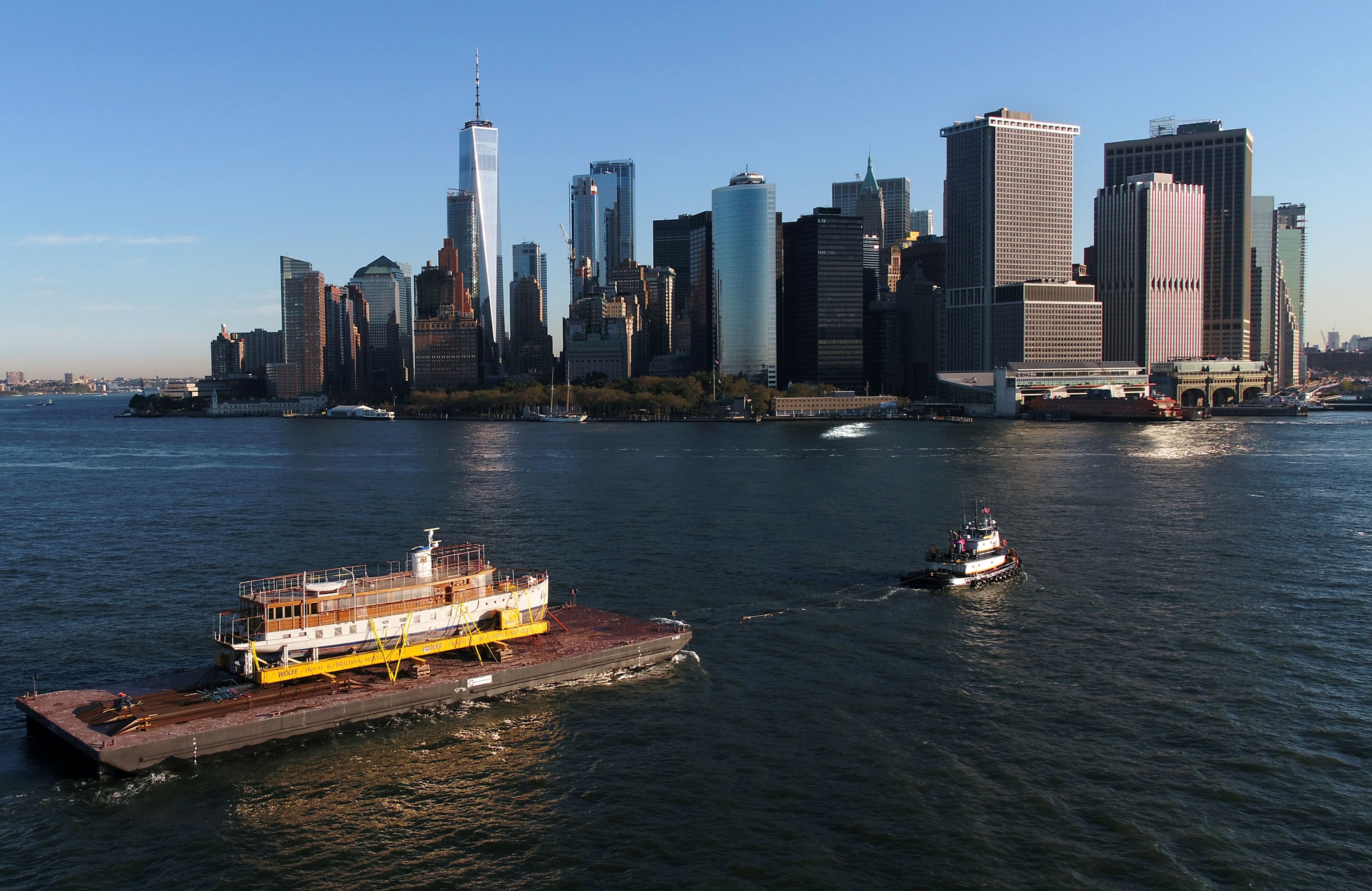 ‘Floating White House’ on its way to Belfast where it will be restored