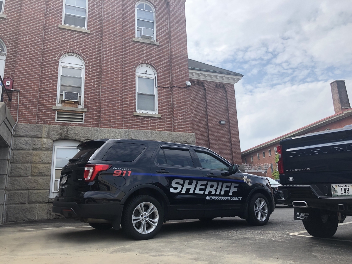 1 dead in Turner car crash