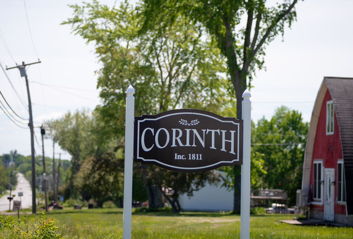 Corinth voters on Tuesday decided the fate of a referendum to allow alcohol sales in town.