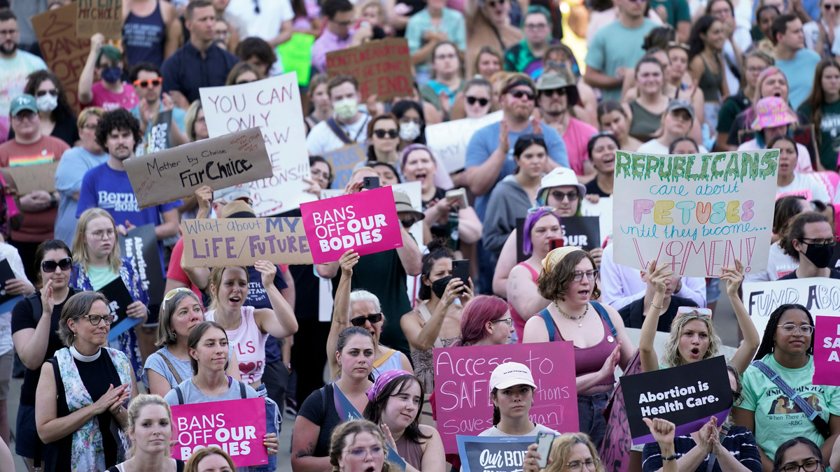 A judge ruled prosecutors can't enforce an abortion ban in Michigan.