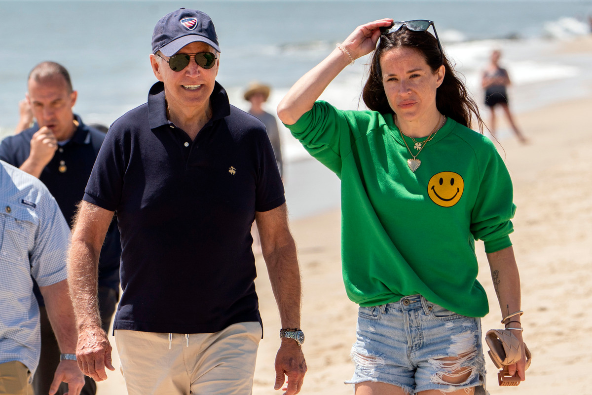 Two people have pleaded guilty in a scheme to peddle the stolen diary of Joe Biden's daughter Ashley.