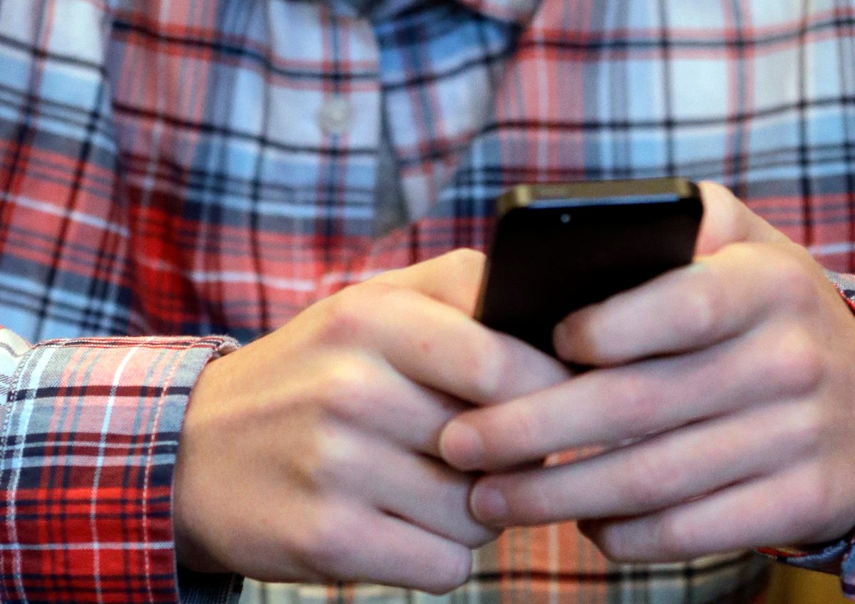Lewiston has approved a policy to limit cellphone use by students.