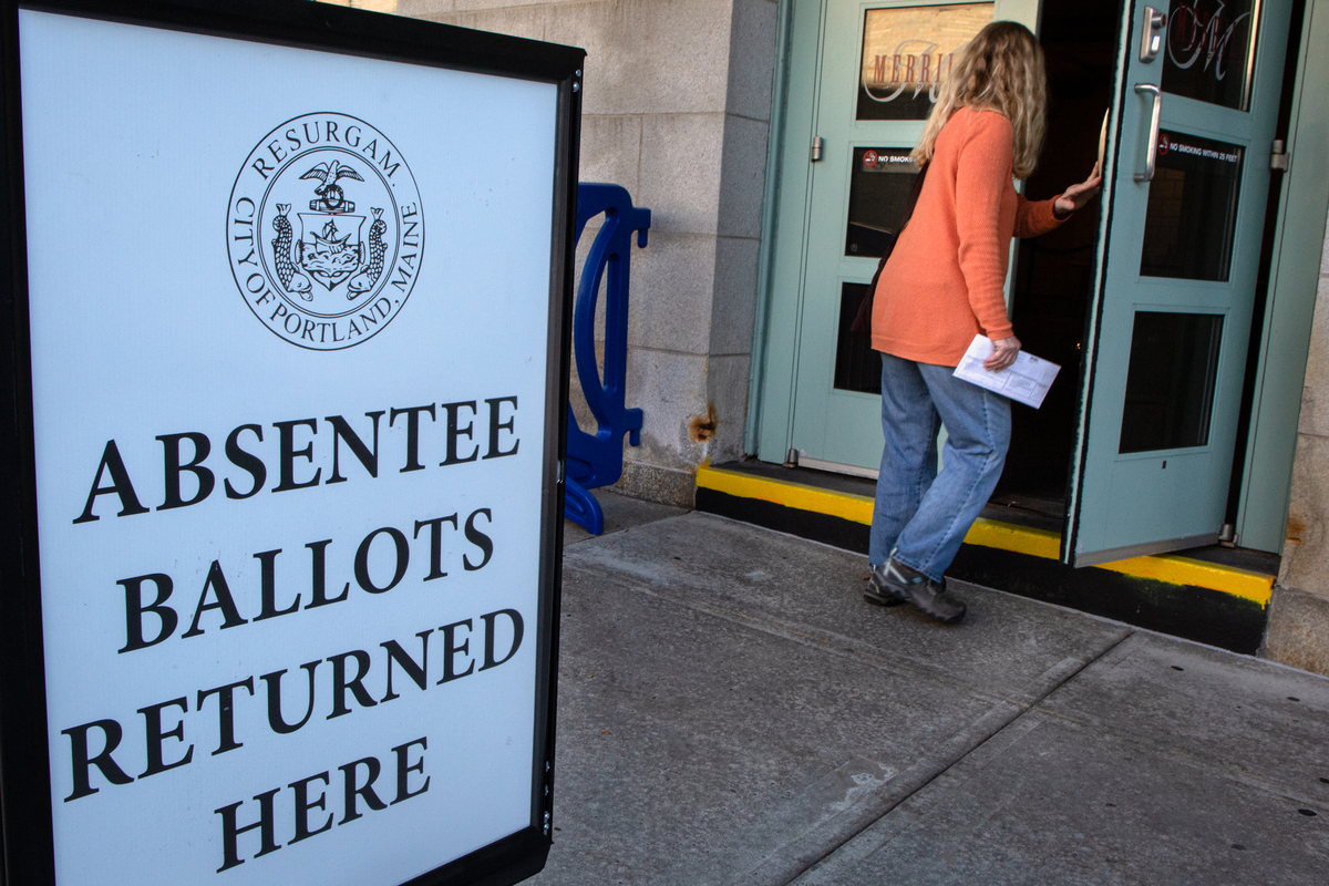 Mainers can now request absentee ballots for the November general election.