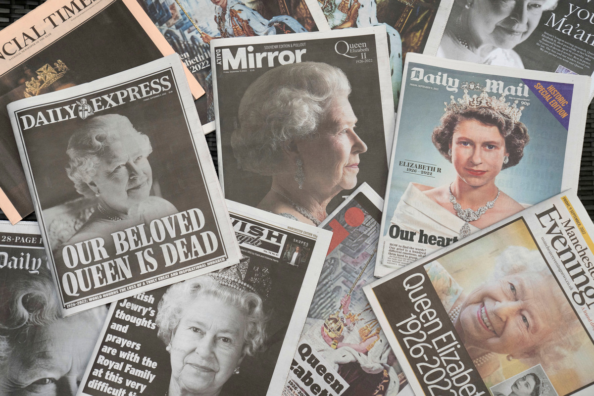 Britain has begun a 10-day period of mourning for Queen Elizabeth.