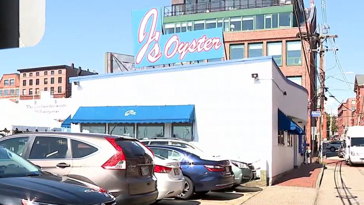 J's Oyster called for a Whole Foods boycott over claims it would stop selling live lobster.