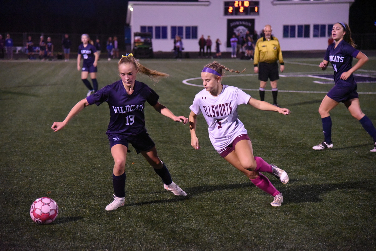Presque Isle girls roll into semifinals with win over Ellsworth