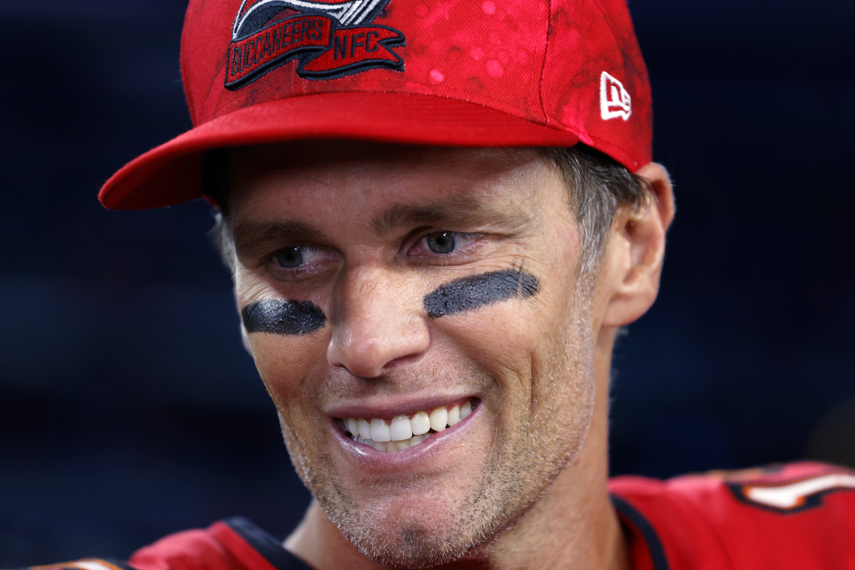 Tom Brady is investing in professional pickleball.