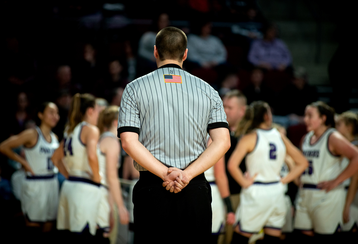 It's time for Maine to go back to a four-class high school basketball classification system.