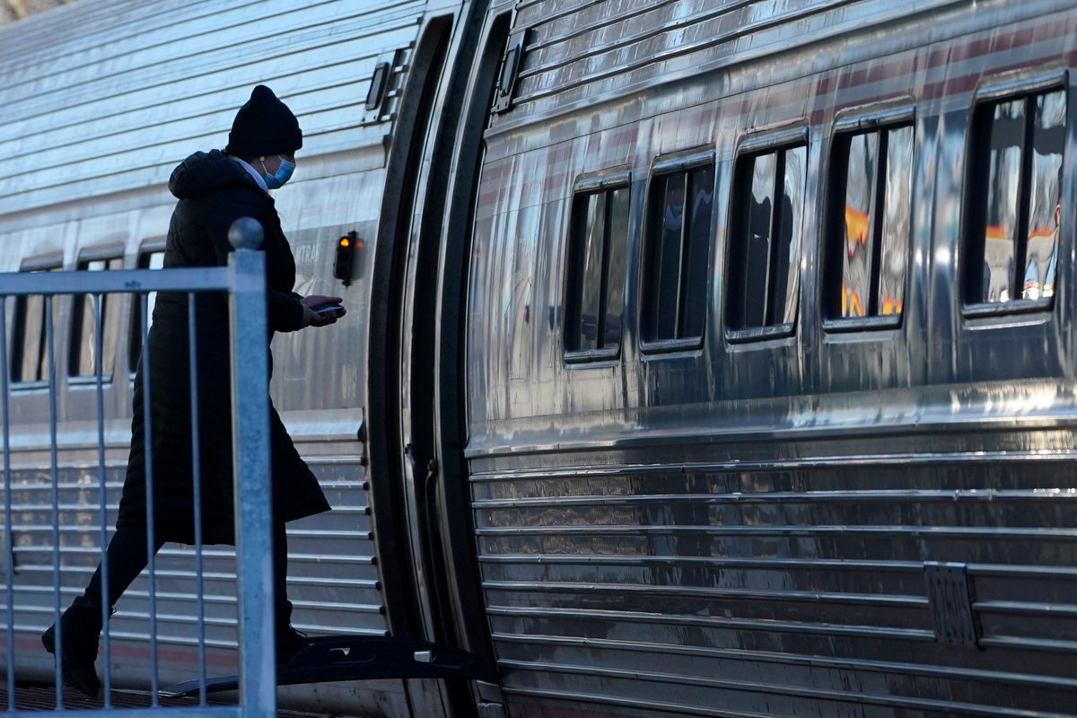The proposal would extend Amtrak Downeaster service to Bangor, Augusta and Lewiston.