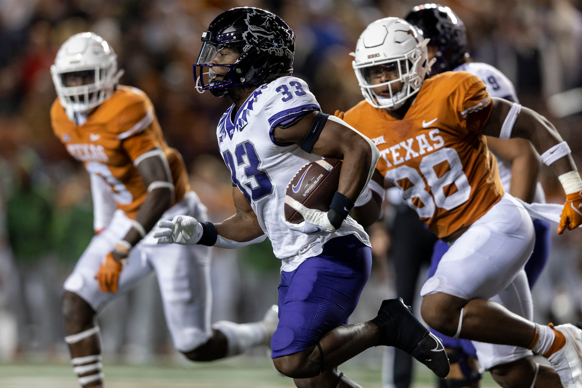 In his viral memes, Jon Petrie has aptured the "Hypnotoad" ethos of TCU's unlikely CFP run.