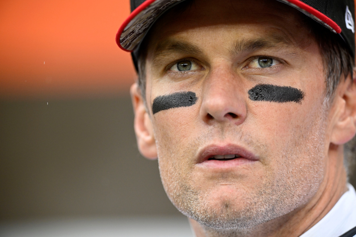 Tom Brady has signed a 10-year, $375 million deal with Fox Sports to provide NFL commentary.