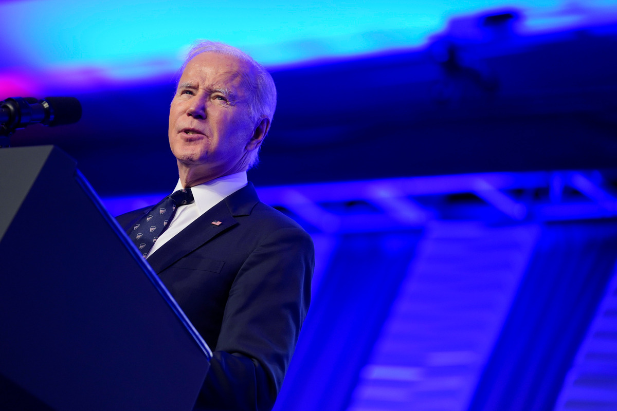 The Biden administration is reportedly contemplating a major reversal of its decision to stop holding migrant families in detention facilities.