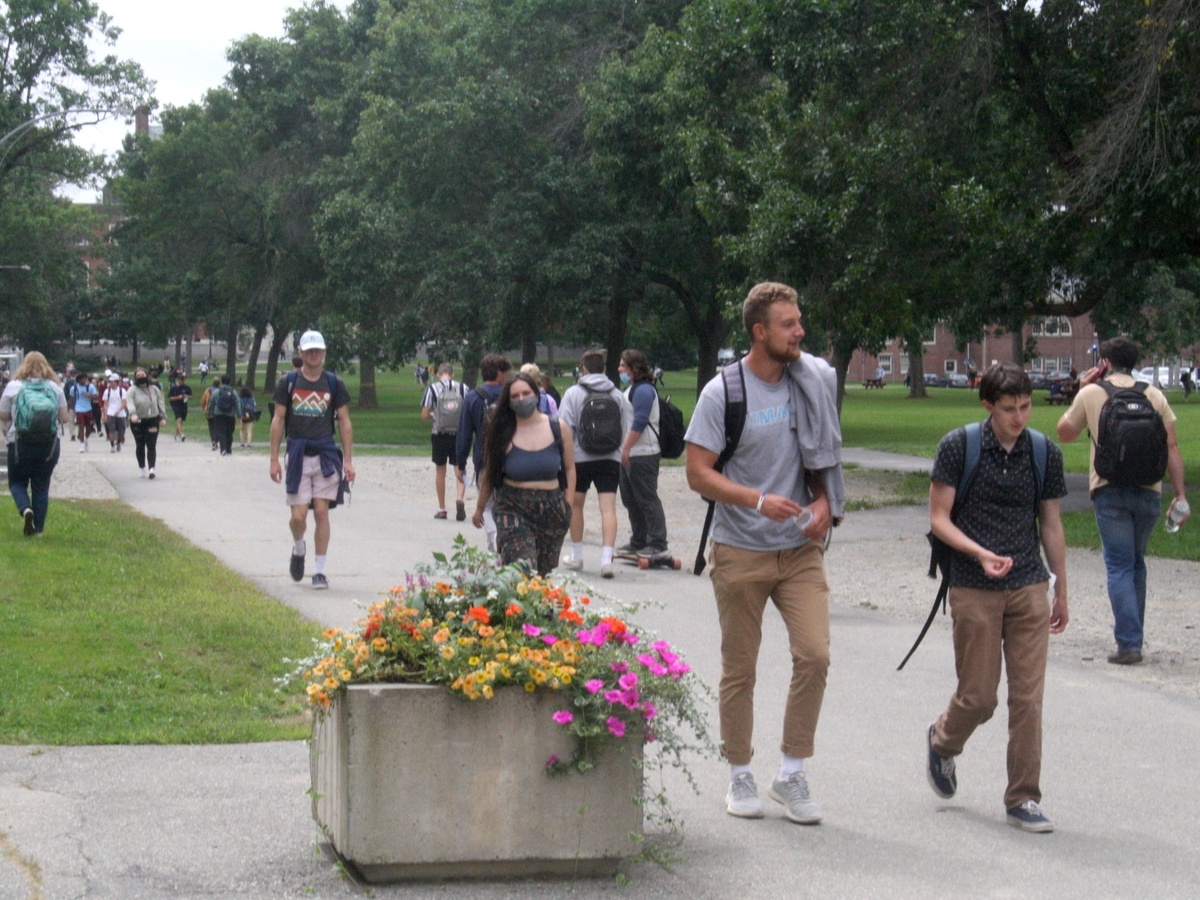 A Democratic lawmaker is proposed a tuition discount to reverse enrollment declines at the state's public universities.