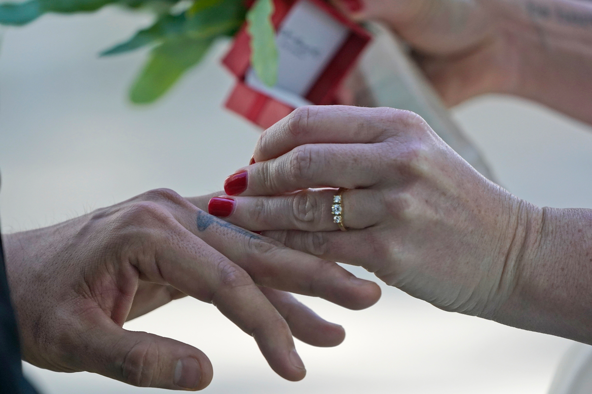 Marriages will now be performed at Old Town's City Hall.