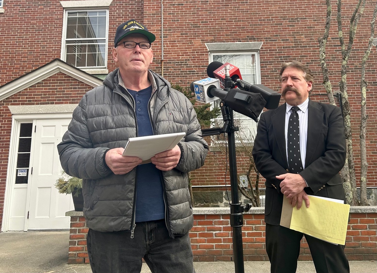 As part of a plea deal, prosecutors dismissed 20 additional felony aggravated forgery charges against Clinton Collamore.