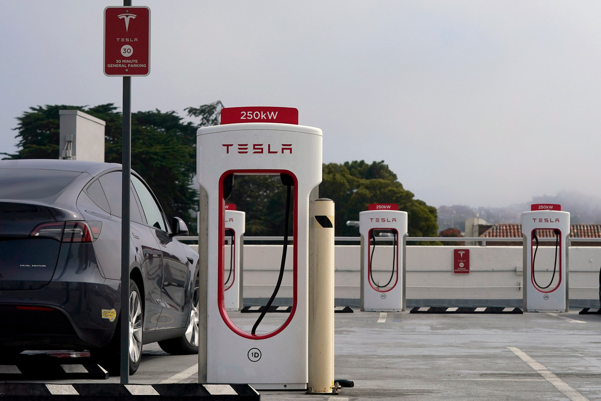 "Electric vehicles have the benefit of not only cleaning up our air and reducing carbon emissions, but also saving small-business owners, like myself, money on maintenance and fuel."