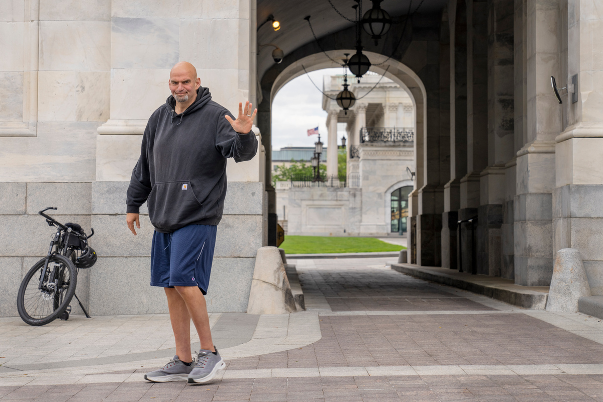 A Senate dress code is important, but it's more important for senators to do their jobs.