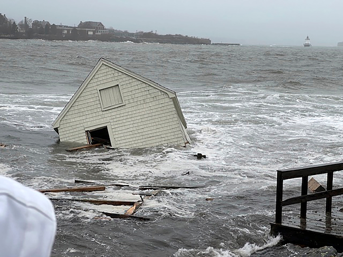 South Portland could potentially be suspended from a federal flood insurance program if the fishing shacks are rebuilt in the same spot.