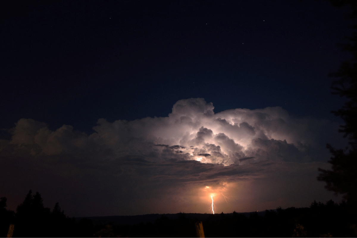 Thunderstorms, potential hail in store Thursday afternoon