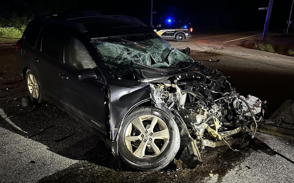 Mainer escaped serious injury after his SUV went under tractor-trailer