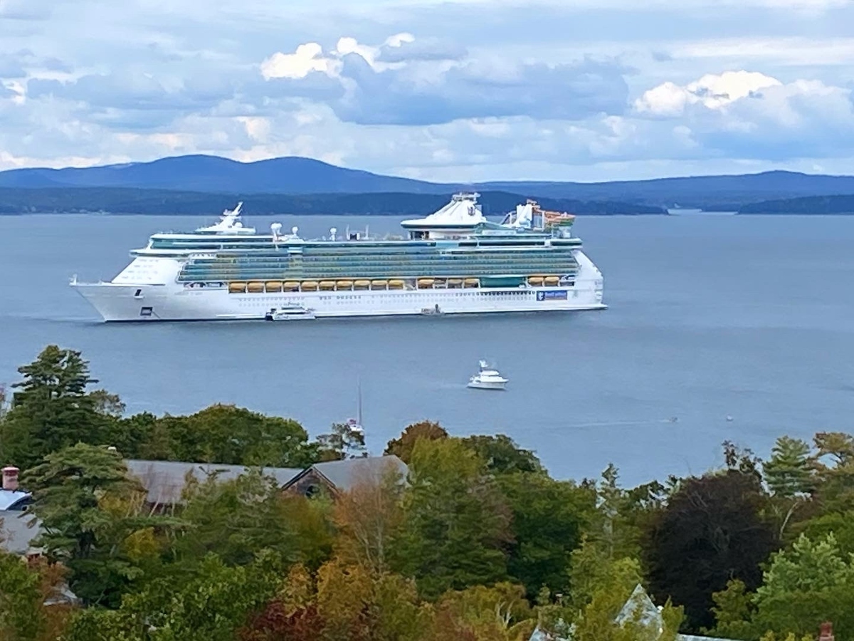 Bar Harbor Town Council proposes new cruise ship ordinance