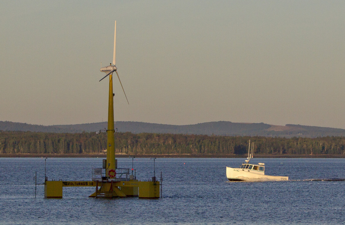 Federal government grants 1st floating offshore wind power research lease to Maine