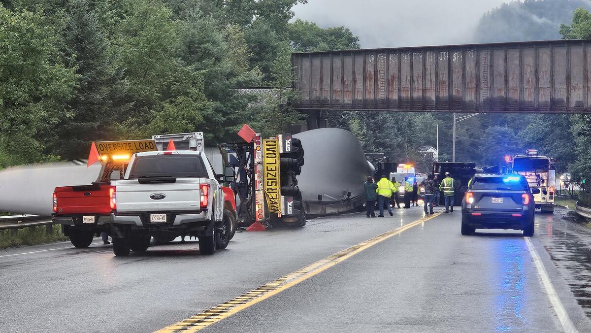 Route 1 closed after tractor-trailer carrying windmill blade hits Stockton Springs railroad bridge