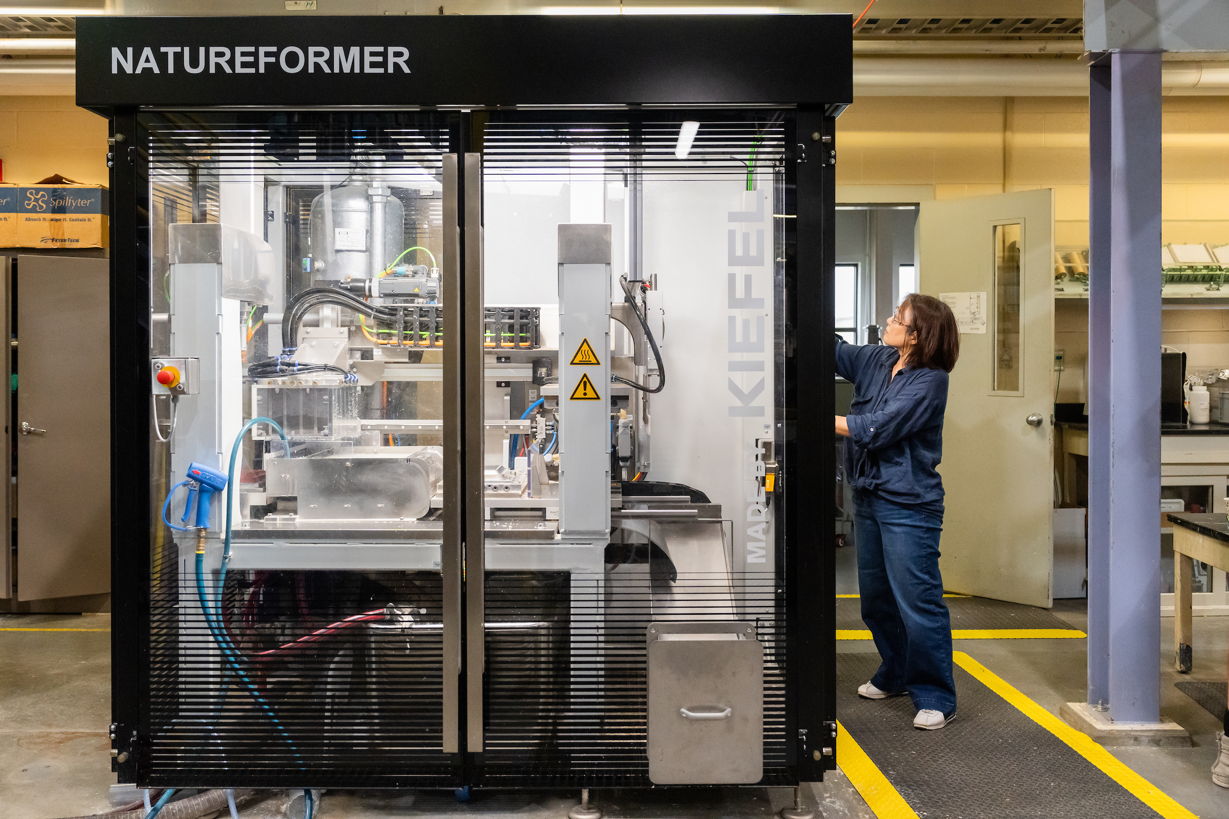 UMaine’s new forest bioproducts program critical to $22 million ‘Tech Hub’ investment