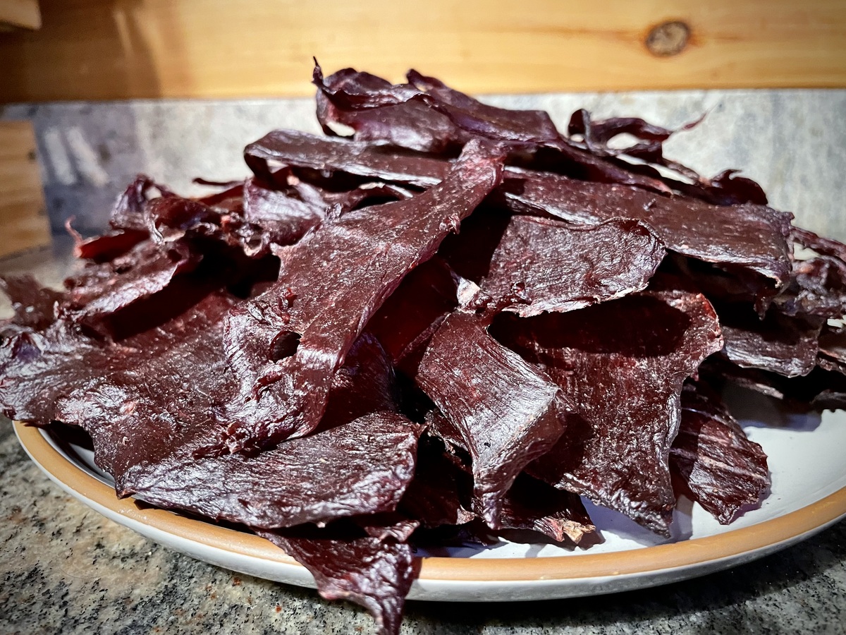 There is danger in leaving deer jerky on the counter to cool