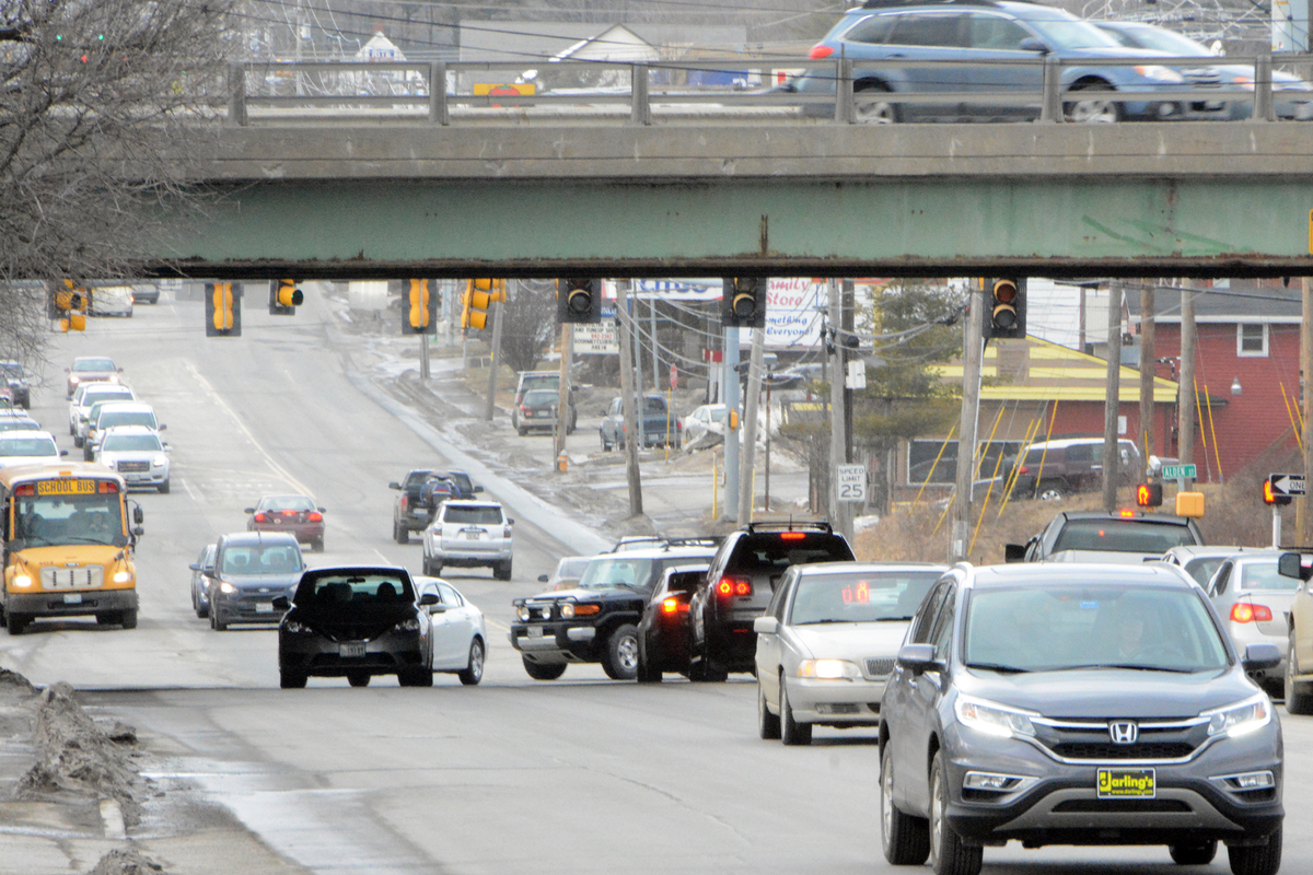 Broadway will be reduced to 1 lane starting today for I-95 work in Bangor