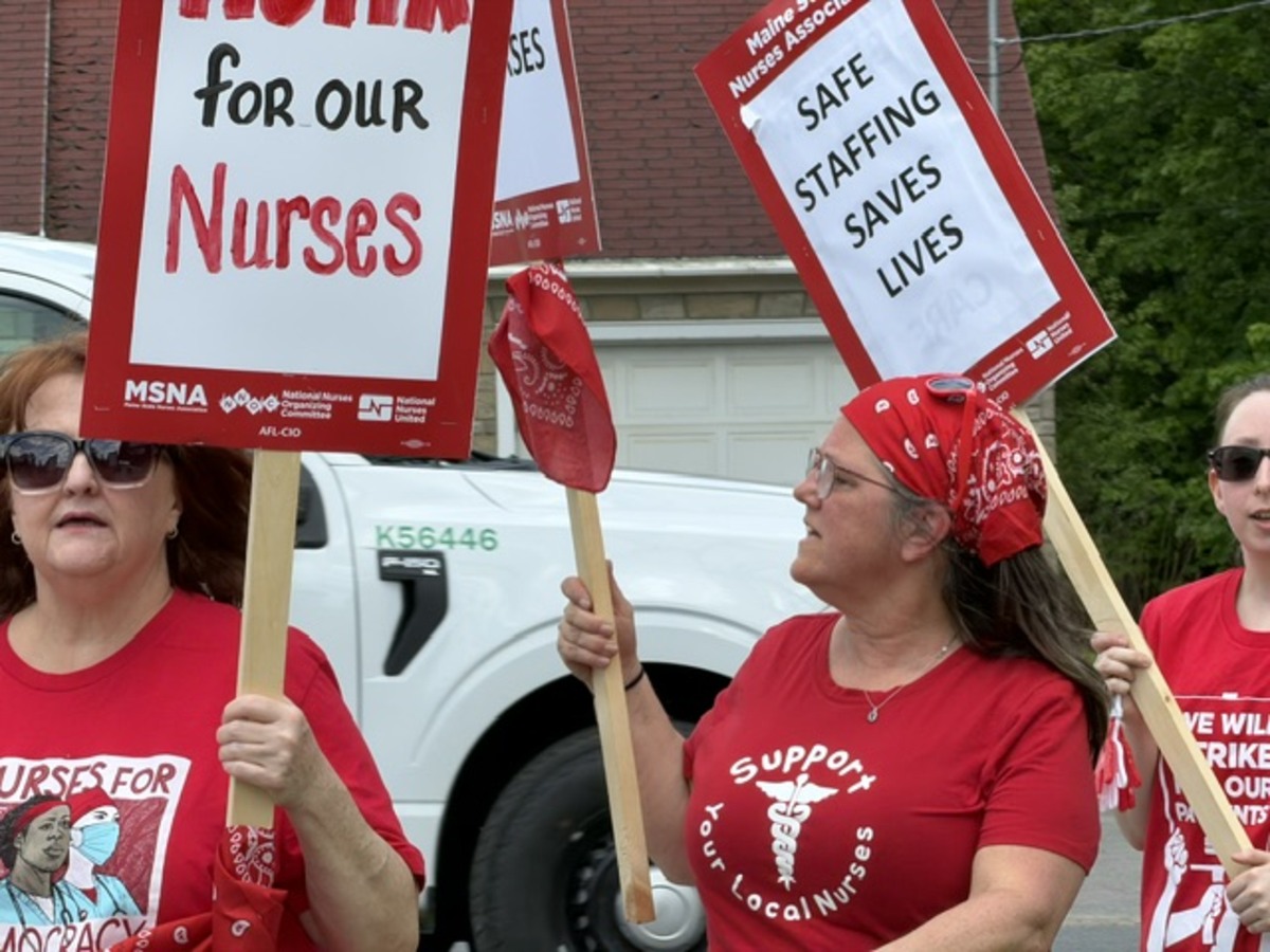 Houlton nurses begin 4-day walkout