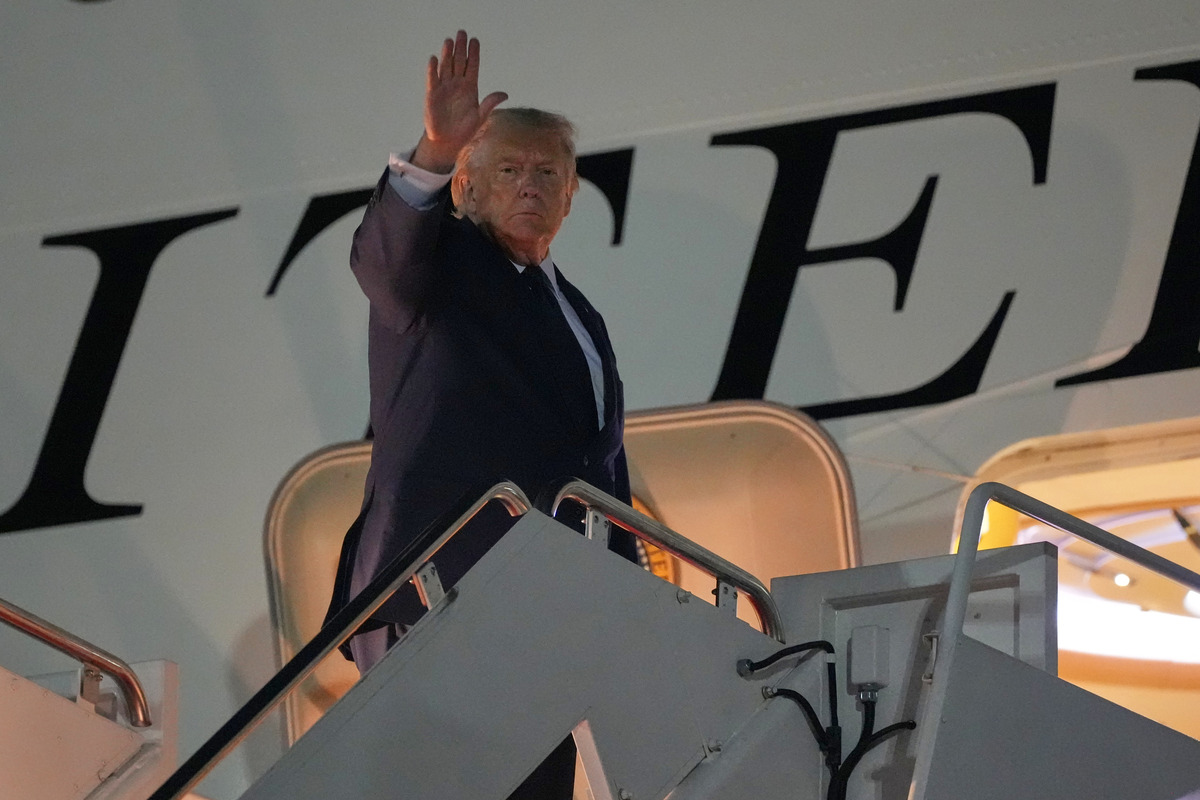 Letter: Donald Trump is a danger and a disgrace